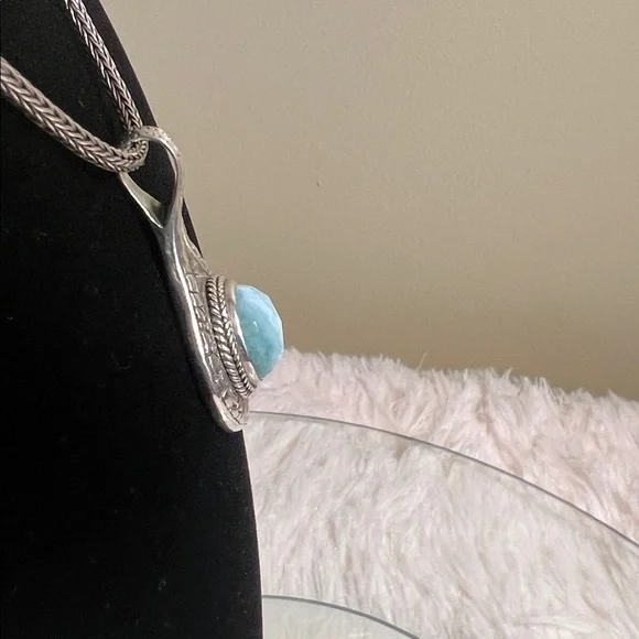 Luxury Artisan of Bali Larimar Pendant, Artisan-Crafted in Solid Sterling Silver - Picture 4 of 16